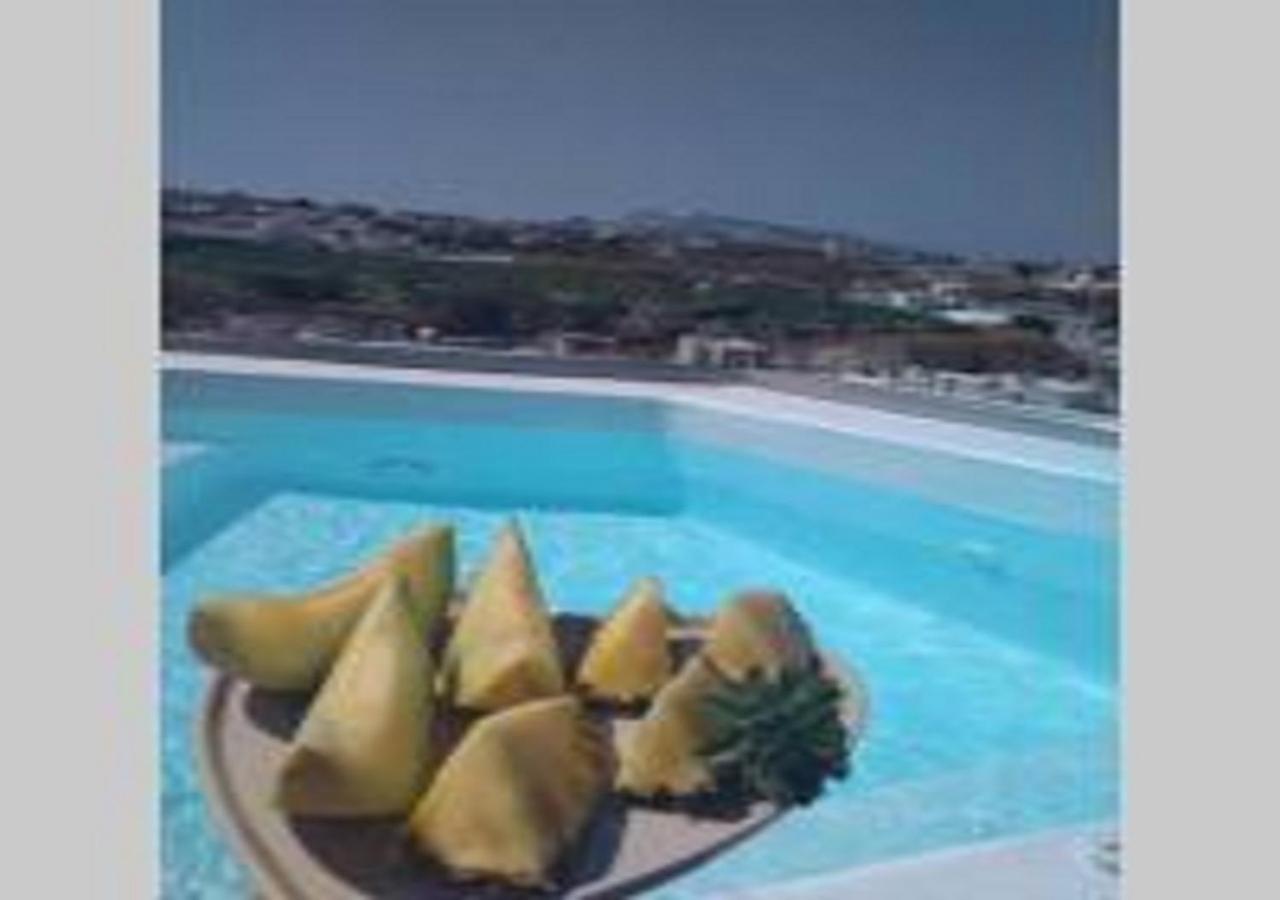 Amer Villa Santorini With Outdoor Hot Tub Vóthon Kültér fotó